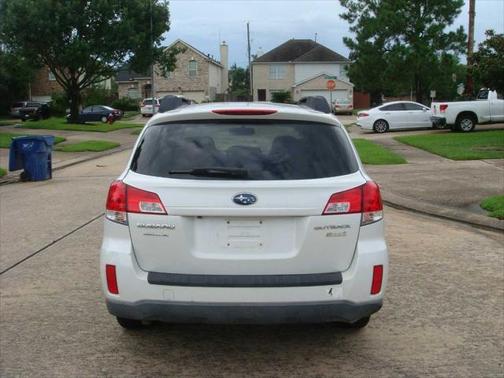 2011 Subaru Outback 2.5 i Premium