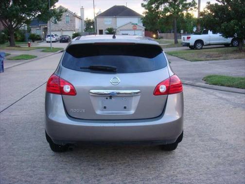 2011 Nissan Rogue S
