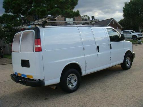 2017 Chevrolet Express 2500 Work Van