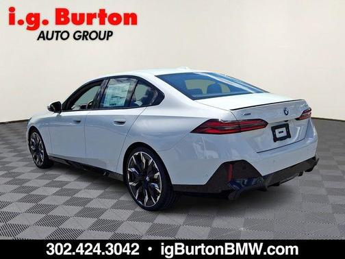 Alpine 2027 BMW 530 i xDrive