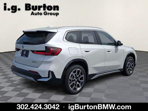 Mineral White Metallic 2026 BMW X1 xDrive28i