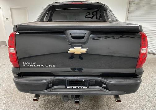 Black 2007 Chevrolet Avalanche 1500 LS