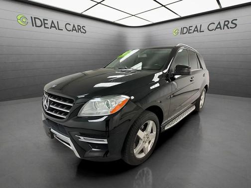 Black 2014 Mercedes-Benz M-Class 4MATIC
