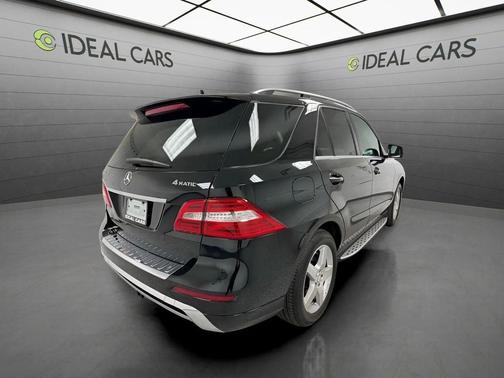 Black 2014 Mercedes-Benz M-Class 4MATIC