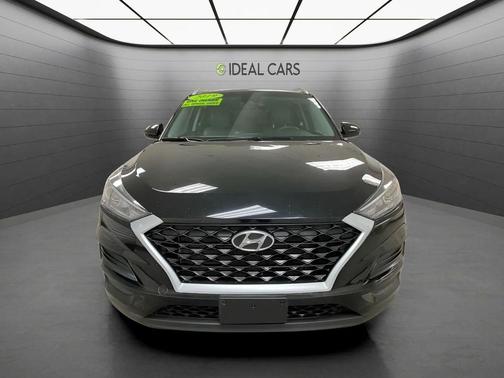 Black Noir Pearl 2019 Hyundai TUCSON Value