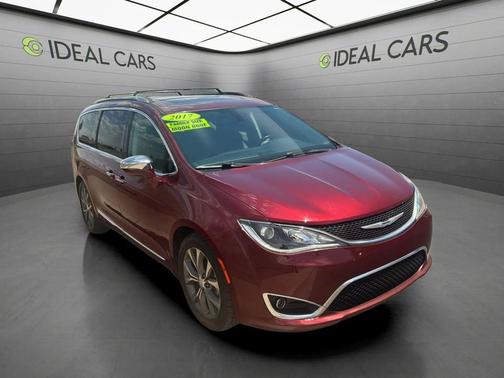 Velvet Red Pearl Coat 2017 Chrysler Pacifica Limited