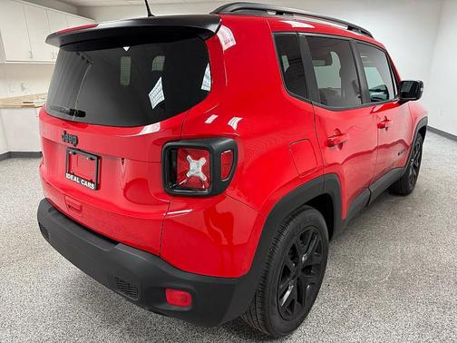 Colorado Red 2018 Jeep Renegade Altitude