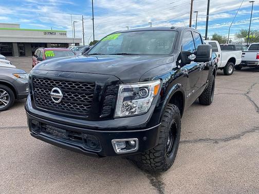 2018 Nissan Titan PRO-4X