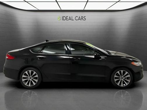 Agate Black Metallic 2020 Ford Fusion SE