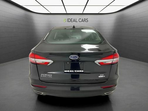 Agate Black Metallic 2020 Ford Fusion SE