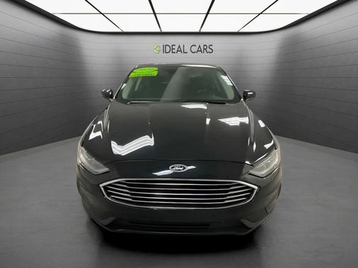 Agate Black Metallic 2020 Ford Fusion SE