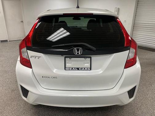 DIAMOND WHITE 2016 Honda Fit LX