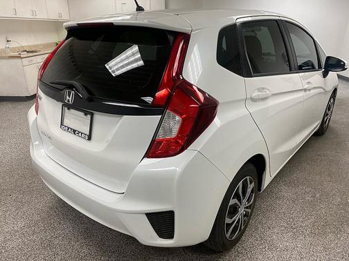 DIAMOND WHITE 2016 Honda Fit LX