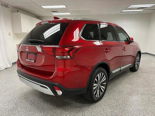 2020 Mitsubishi Outlander ES