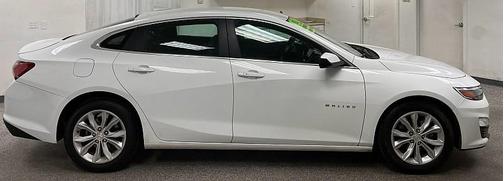 Summit White 2021 Chevrolet Malibu FWD LT