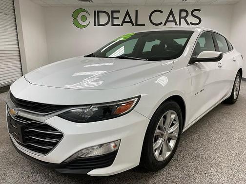 Summit White 2021 Chevrolet Malibu FWD LT