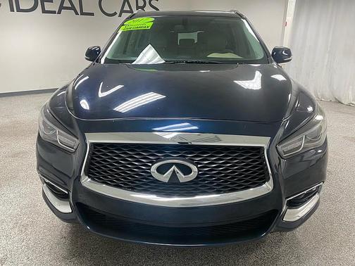 2017 INFINITI QX60 Base