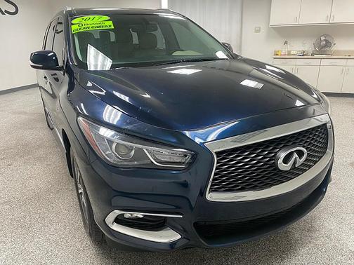 2017 INFINITI QX60 Base