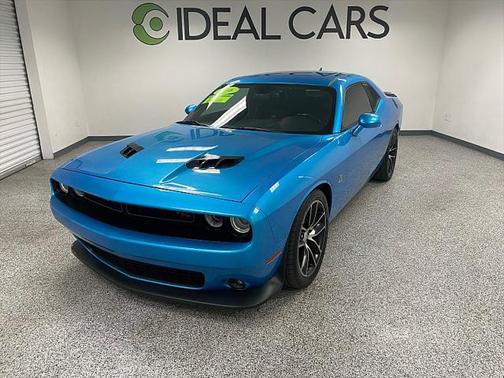 2016 Dodge Challenger R/T Scat Pack