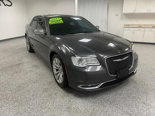 2017 Chrysler 300C Base