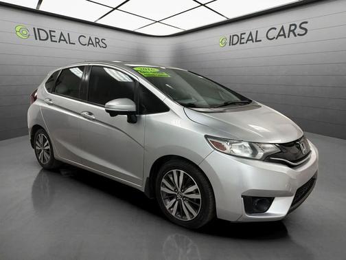 Alabaster Silver Metallic 2016 Honda Fit EX