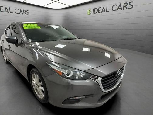 Machine Gray Metallic 2018 Mazda Mazda3 Sport