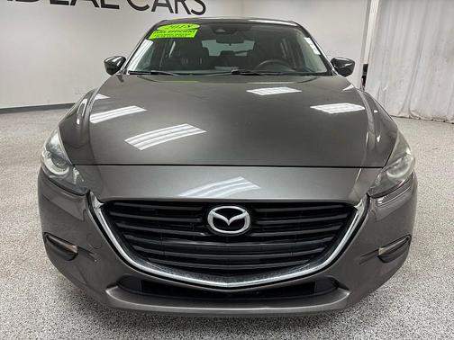 Machine Gray Metallic 2018 Mazda Mazda3 Sport