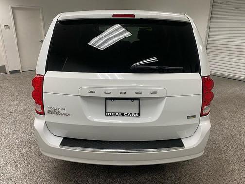 2016 Dodge Grand Caravan AVP/SE