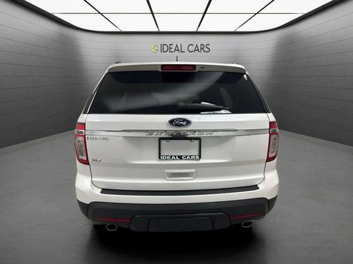 White Platinum Metallic Tri-Coat 2013 Ford Explorer XLT