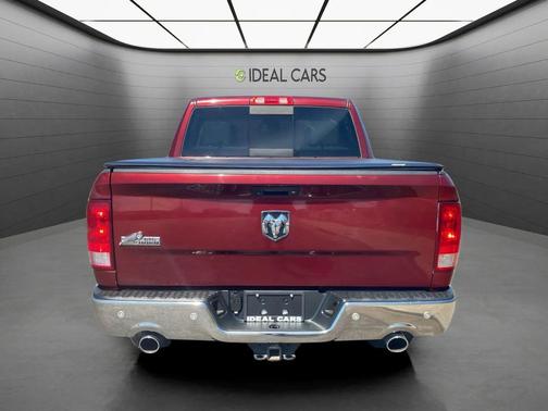 Delmonico Red Pearlcoat 2017 RAM 1500 Big Horn