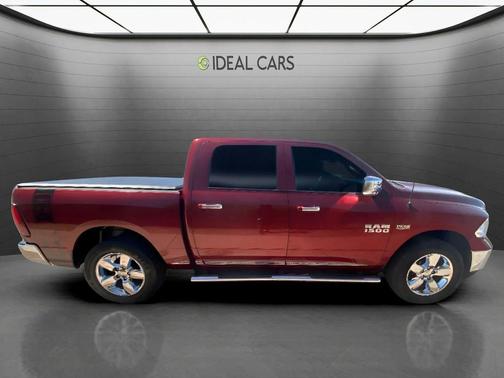 Delmonico Red Pearlcoat 2017 RAM 1500 Big Horn