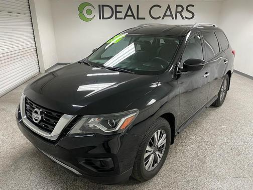2019 Nissan Pathfinder S