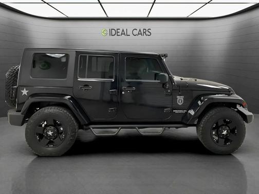 Black Clearcoat 2007 Jeep Wrangler Unlimited Sahara