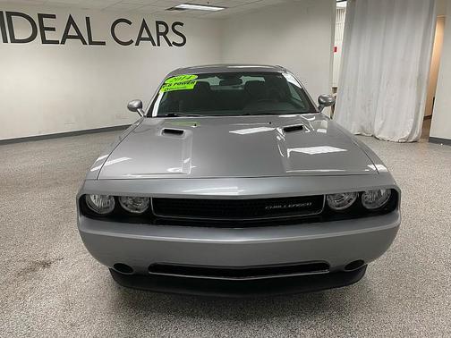 2014 Dodge Challenger SXT