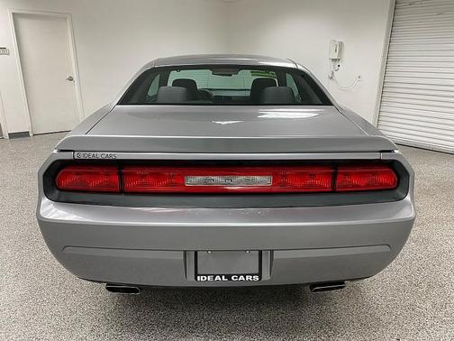 2014 Dodge Challenger SXT