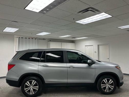 2016 Honda Pilot EX