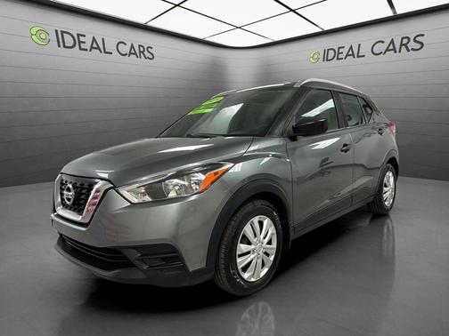 Gun Metallic 2019 Nissan Kicks S