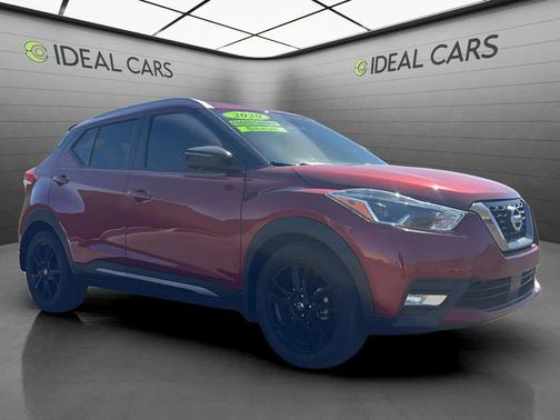 Cayenne Red Metallic 2020 Nissan Kicks SR