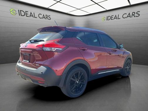 Cayenne Red Metallic 2020 Nissan Kicks SR