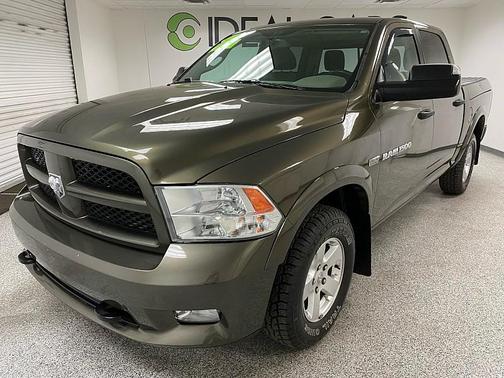 2012 RAM 1500 SLT
