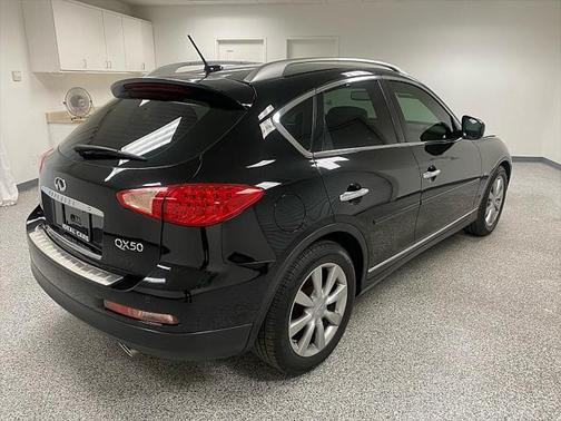 2015 INFINITI QX50 Journey