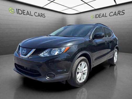 Magnetic Black Pearl 2019 Nissan Rogue Sport SV