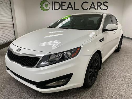 Snow White Pearl 2013 Kia Optima EX