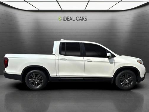 White Diamond Pearl 2018 Honda Ridgeline Sport