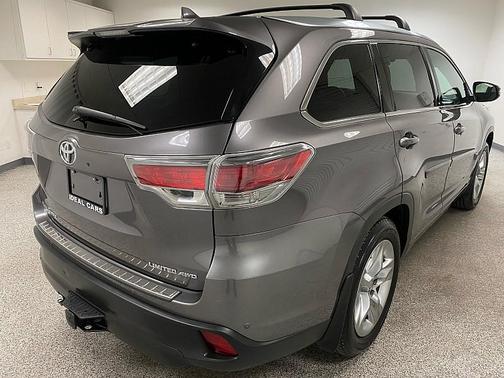 Predawn Gray Mica 2016 Toyota Highlander Limited Platinum