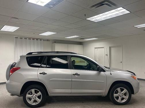 2007 Toyota RAV4 Base