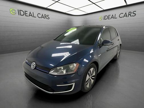 DARK BLUE 2016 Volkswagen e-Golf SE