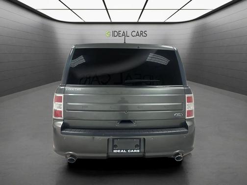 Magnetic 2016 Ford Flex SE