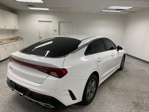 2022 Kia K5 LXS