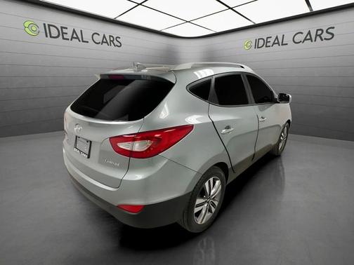 Graphite Gray Metallic 2015 Hyundai TUCSON Limited